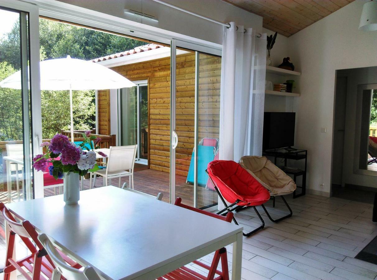 Chalet " Cote Lac " Касте Екстер'єр фото